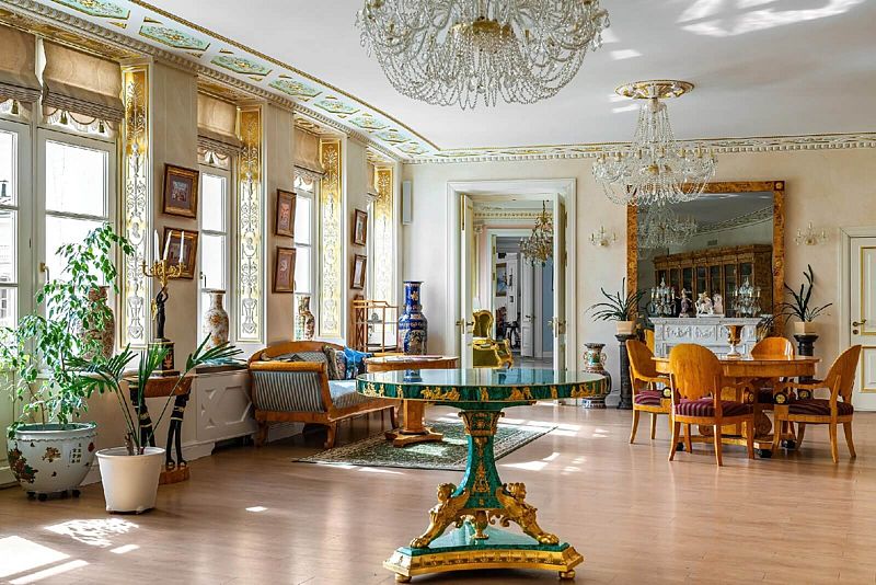 Тематическая экскурсия «Достойна восхищения! Судьба выдающихся женщин рода Строгановых»