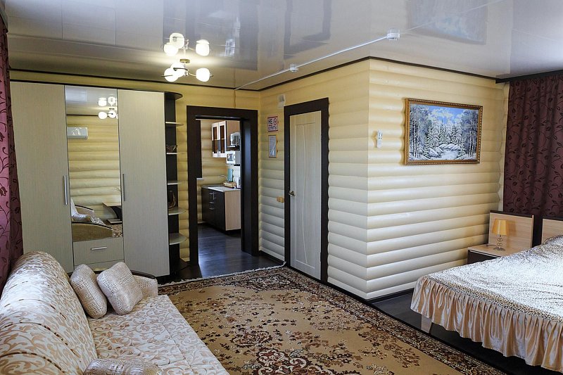 Дом 4-местный 3-комнатный (с 2-спальнями) №7