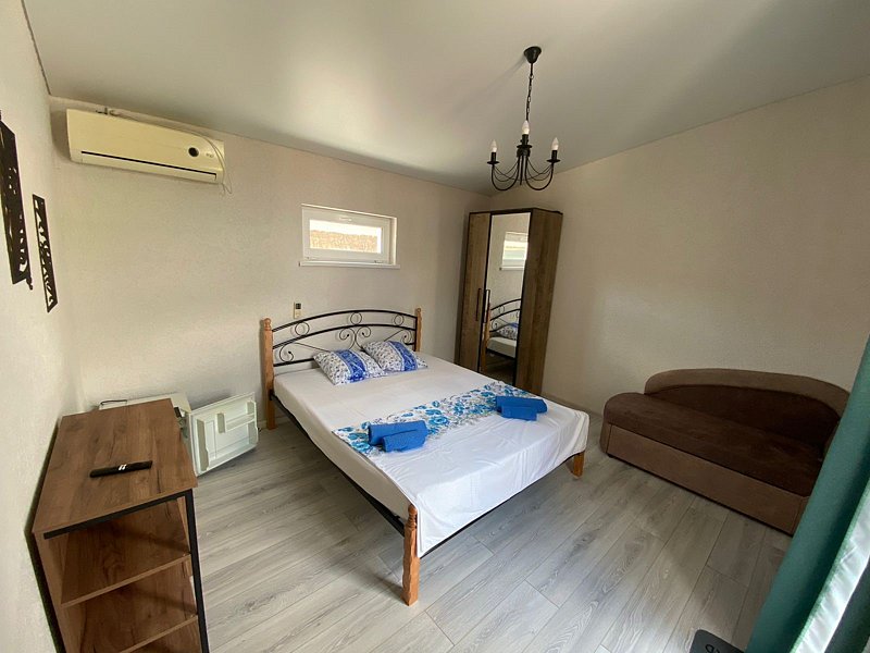 Стандартный 3-местный 1-комнатный (бассейн)