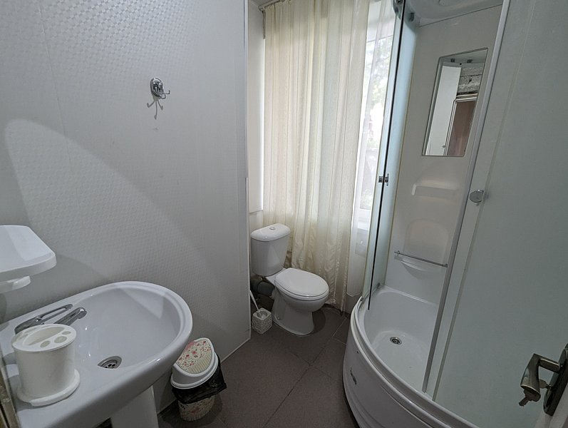 PXL_20240529_064235947.RAW-01.MP.COVER