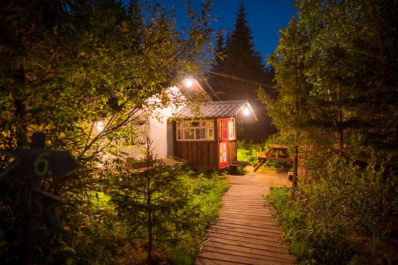 Глэмпинг Деревня Хоббитов, поселок Уралец, Свердловская область