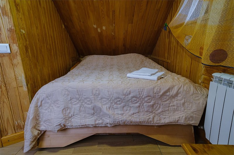 Стандартный 1-местный (мансарда)