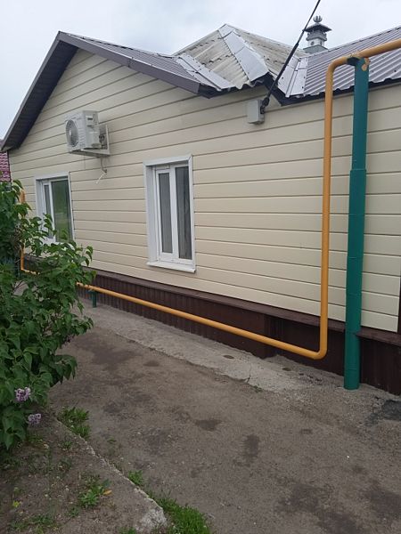 Гостевой дом на улице Дзержинского, Богучар, Воронежская область