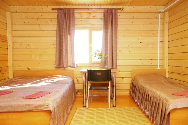 Внутри домика