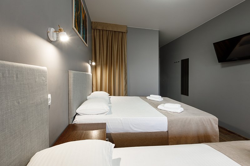 Стандартный 3-местный (с балконом)