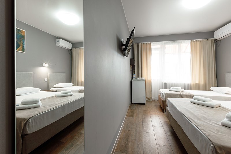 Стандартный 3-местный (с балконом)