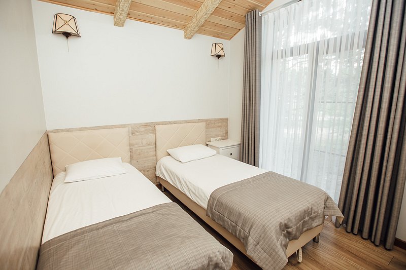 Дом 4-местный 1-комнатный (с 2 спальнями)