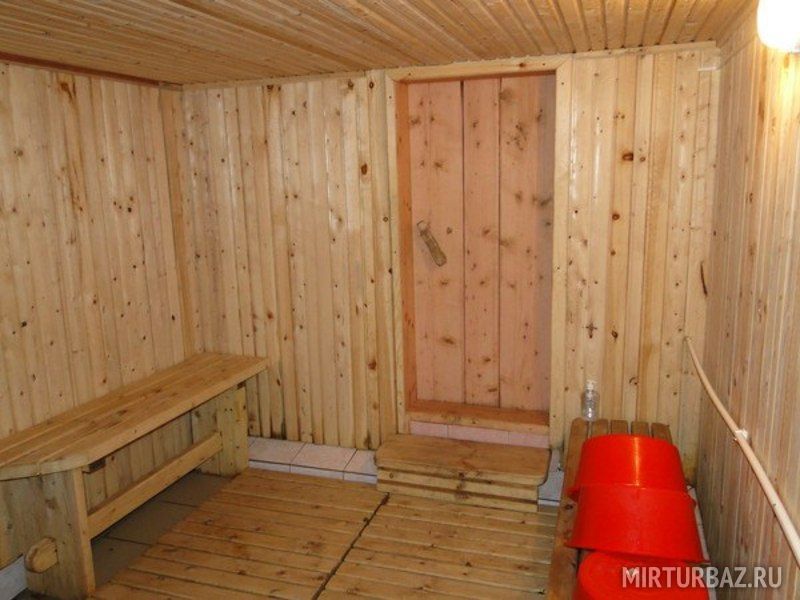 Внутри бани