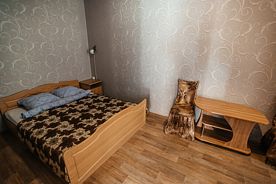 Четырехместный двухкомнатный  номер Комфорт, База отдыха Замок, село Самосделка