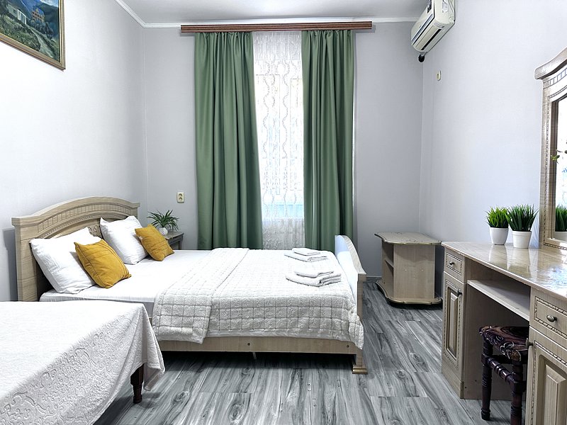 Эконом 3-местный