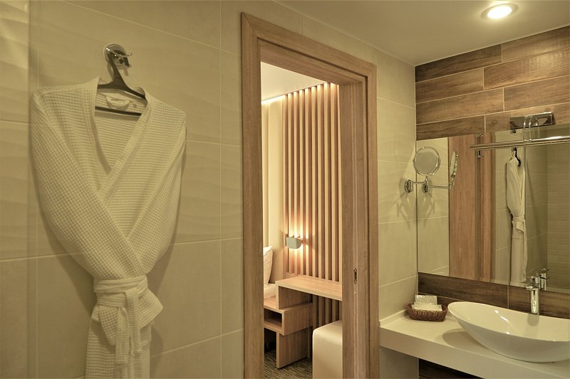 Люкс 2-местный 2-комнатный (VIP корпус 1)