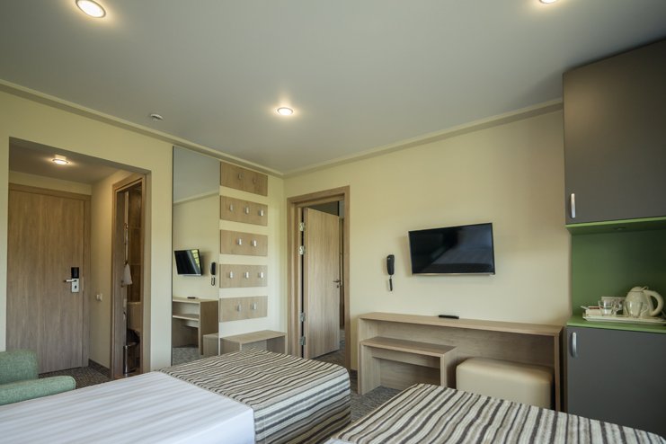 Люкс 4-местный 2-комнатный (VIP корпус 2)