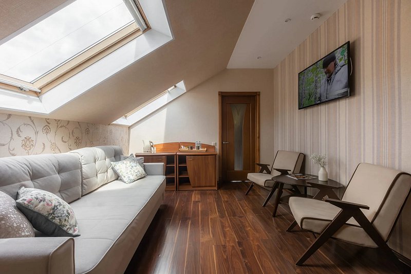 Люкс 2-местный Мансарда