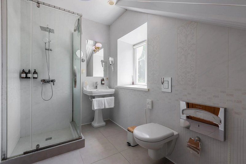 Люкс 2-местный Мансарда