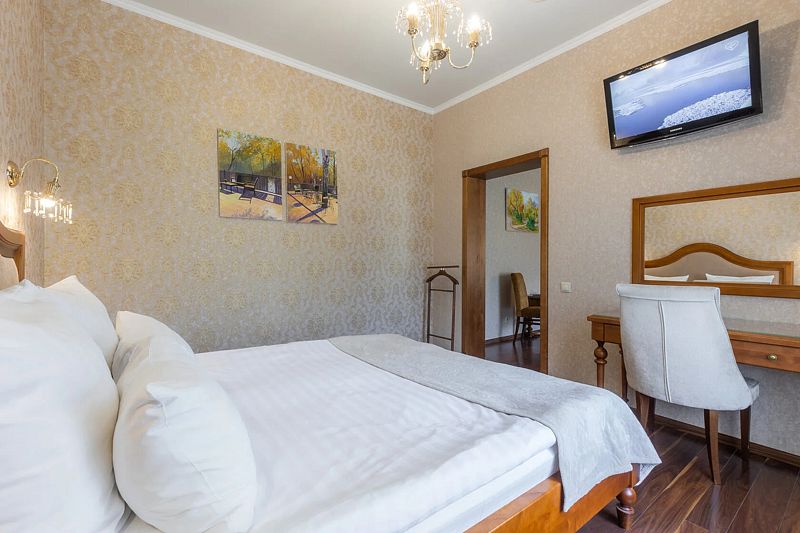 Полулюкс 2-местный 2-комнатный (№2)