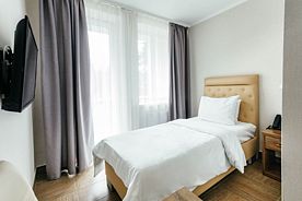 Стандартный 1-местный 1-комнатный с балконом корпус 2, Пансионат Amza Park Hotel, Гагра