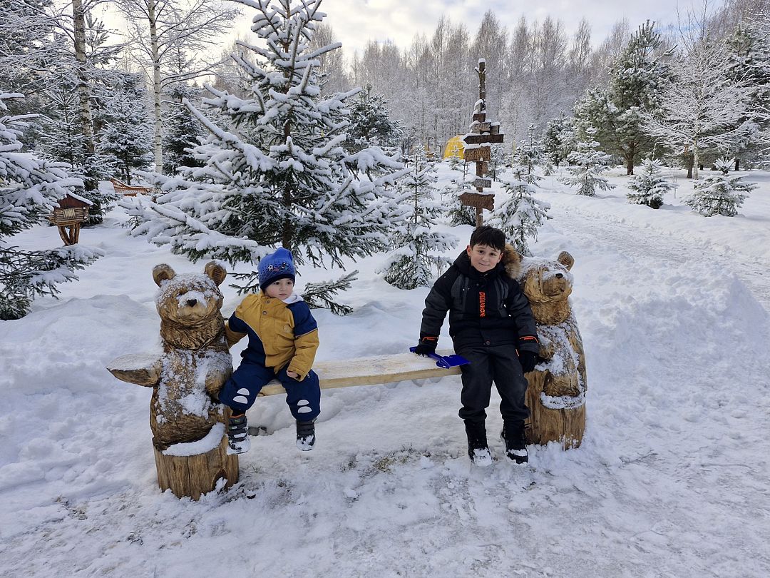 Фото 1 из отзыва о глэмпинге Багио