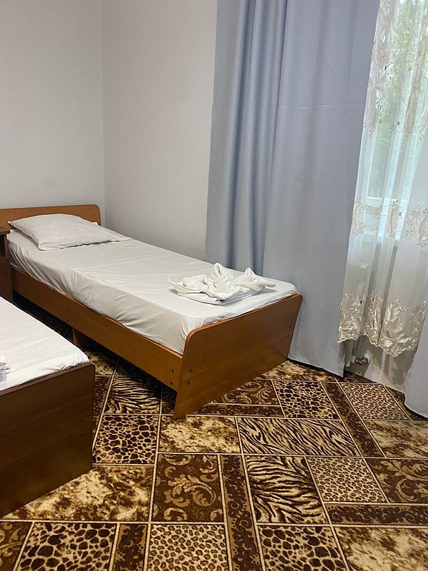 Стандартный 4-местный (с балконом)