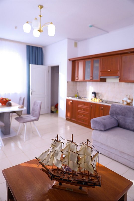 Люкс 4-местный 2-комнатный