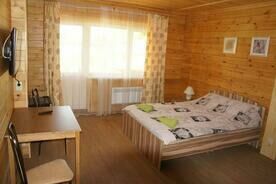 Таунхаус «П» 1 с одной двуспальной кроватью, Туристическая деревня Поляна, Чусовой