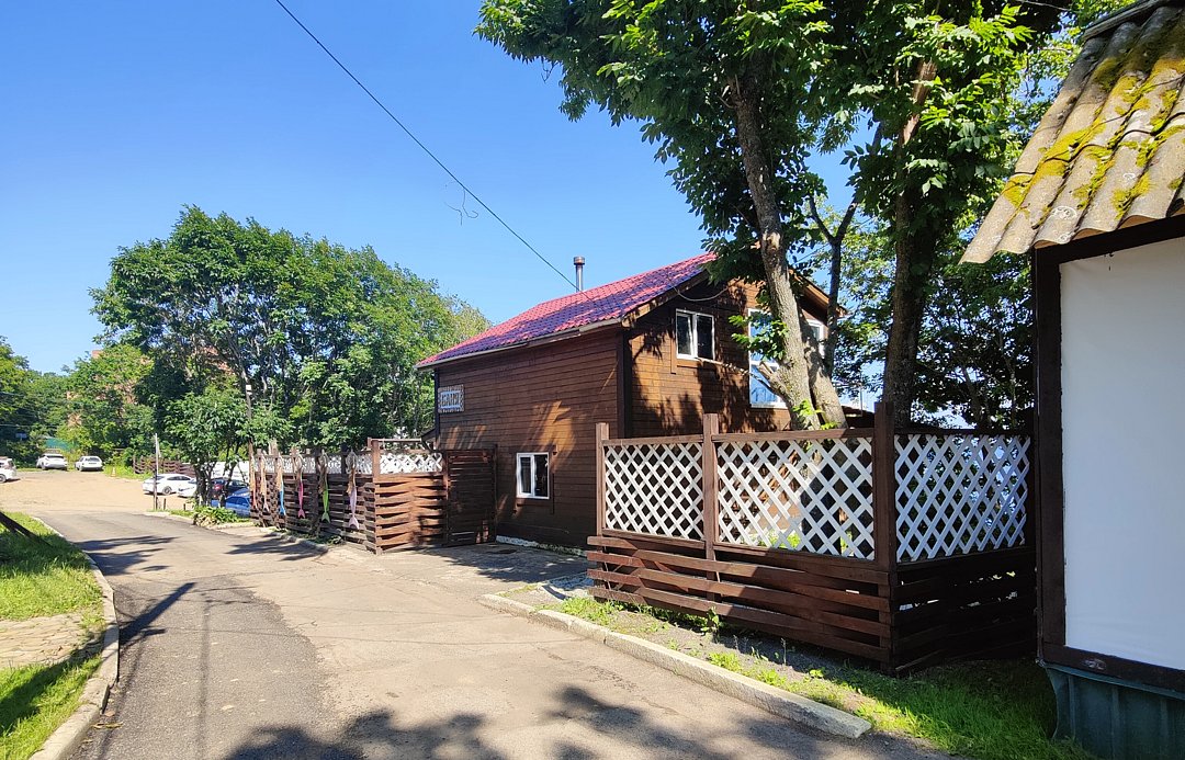 Дом 8-местный (с баней)