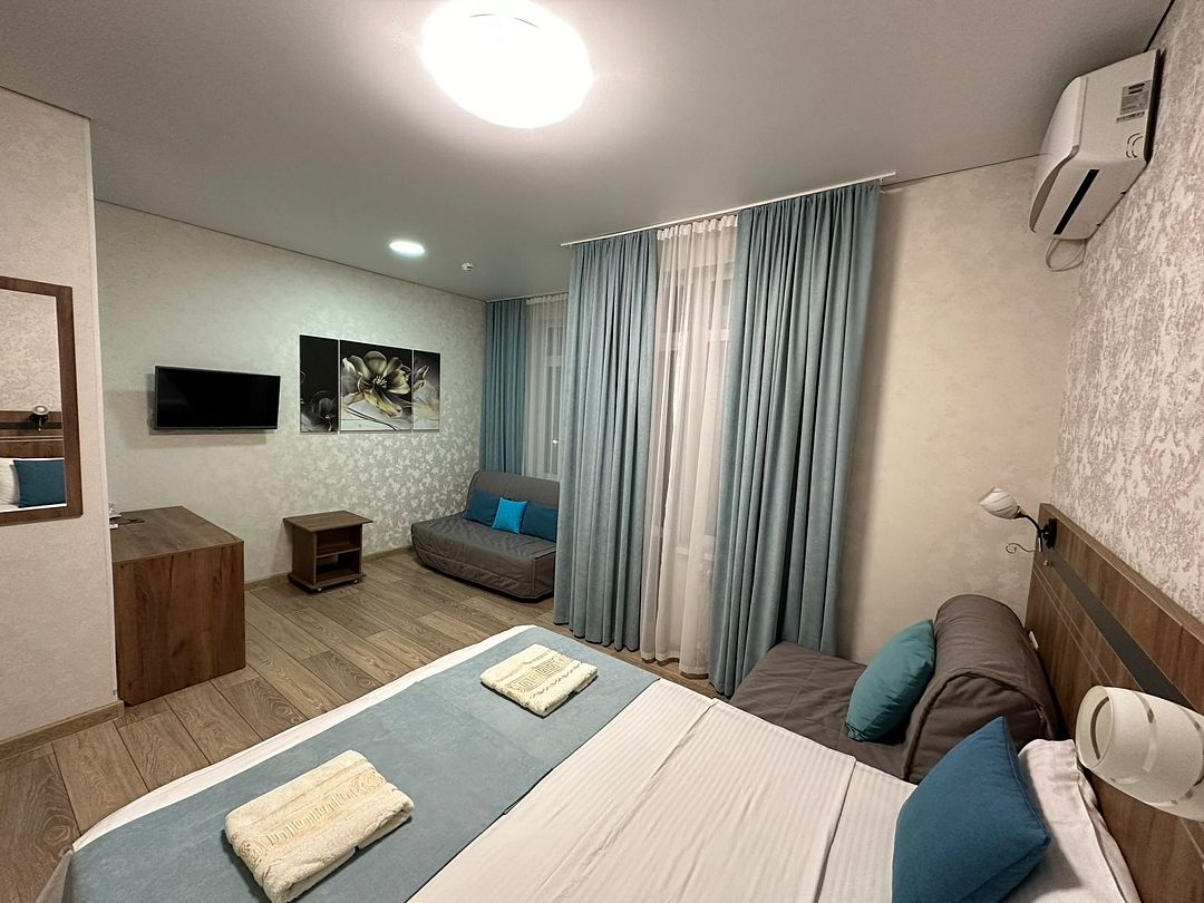 Семейный 5-местный (с видом на море)