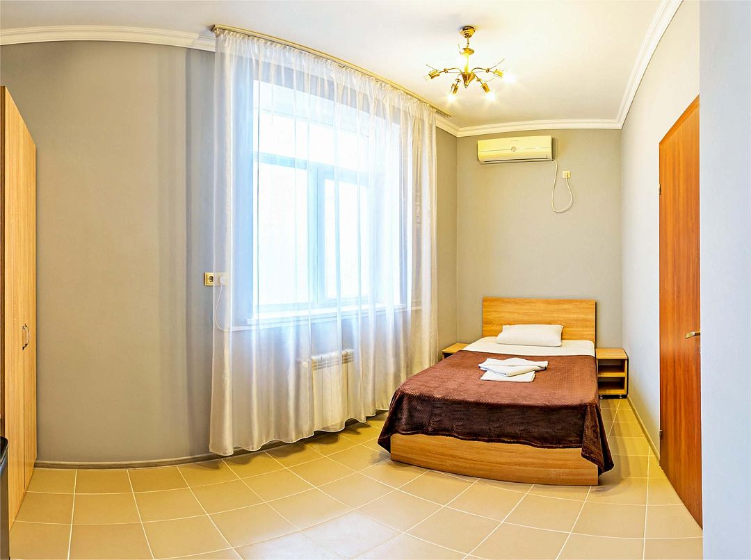 Стандартный 1-местный