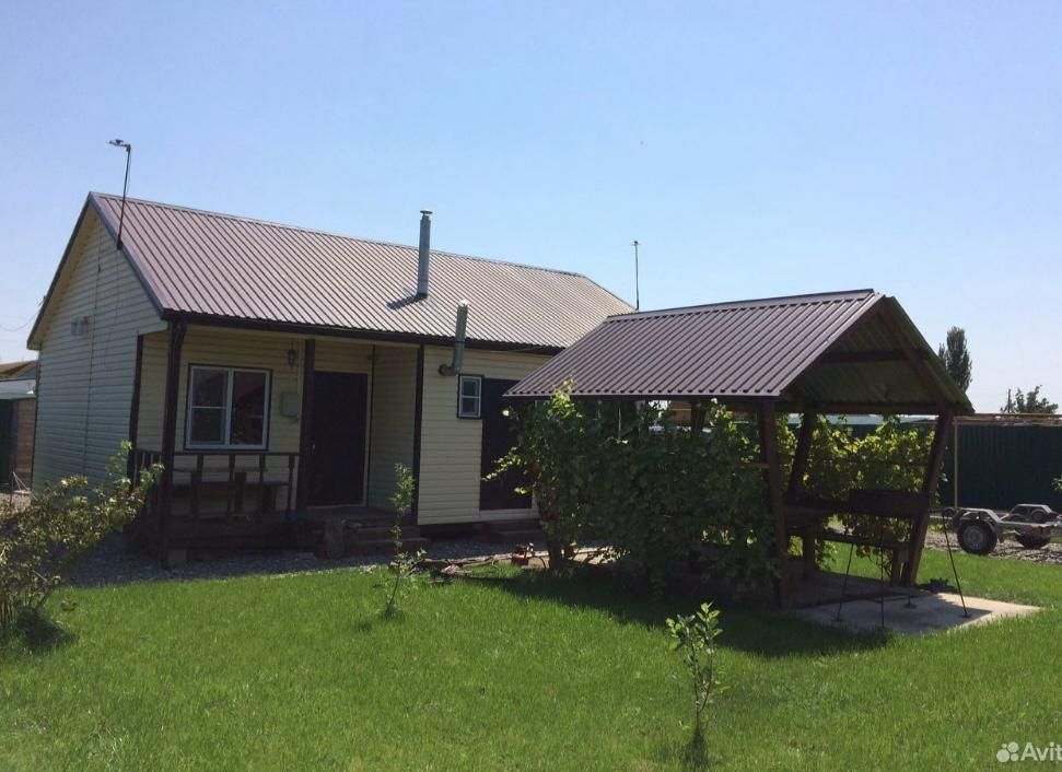 Дом У реки, Камызякский район, Астраханская область