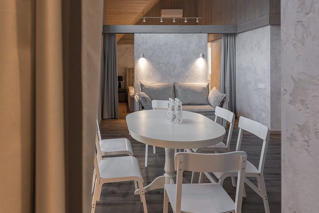 Апартаменты Vogue (студия + 2 спальни)