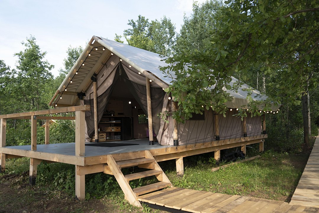 Глемпинг Комфорт 3-местный (Зебирск+)