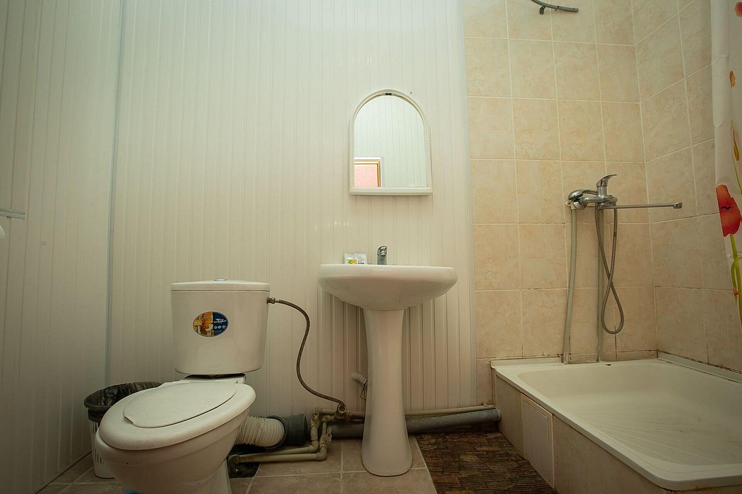 Стандартный 2-местный (2 категория, без лоджии, вид на горы)