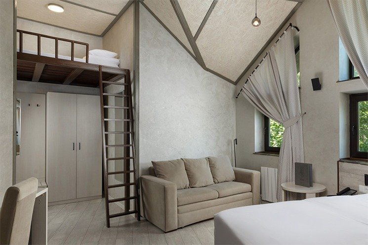 Делюкс 4-местный 1-комнатный (Семейный)