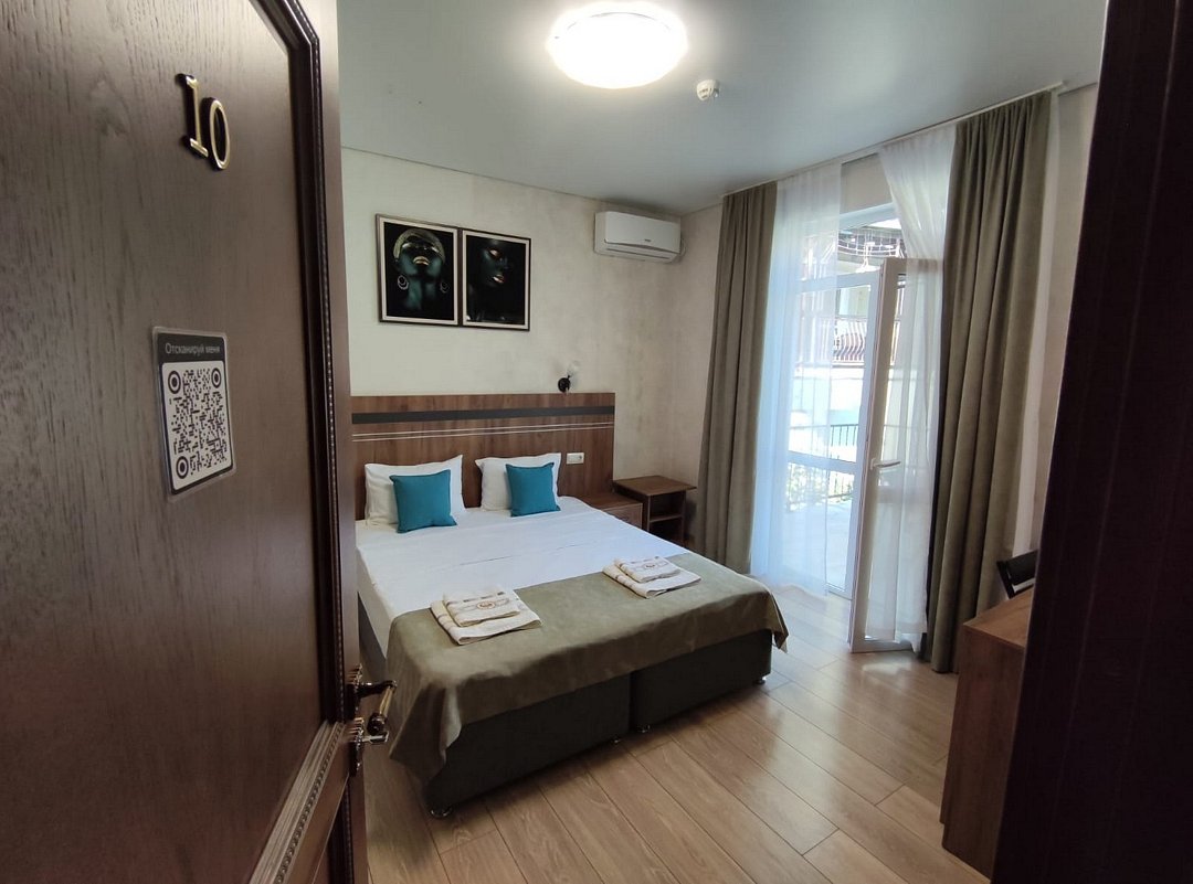 Стандартный 2-местный (с выходом на террасу)