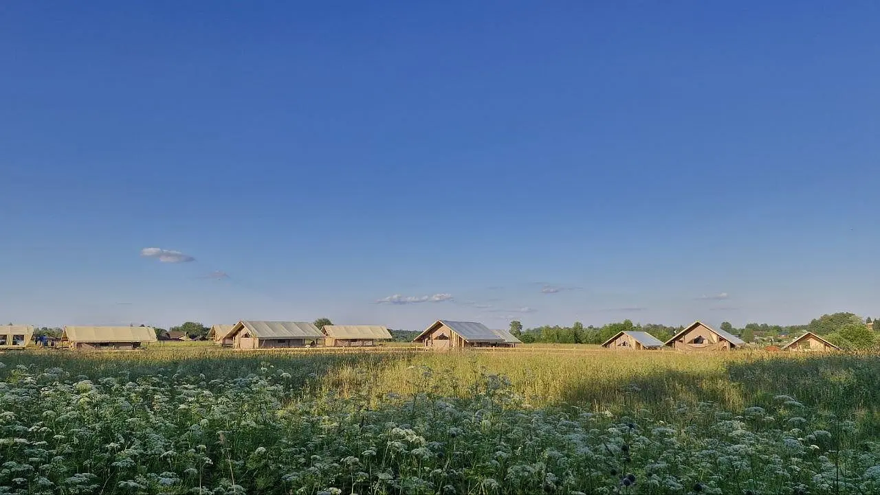 Глэмпинг Носороги, Сорога, Тверская область