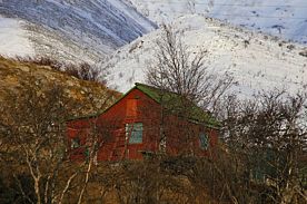 Семейный домик, Туристическая база Магтур, Ольский район