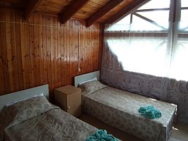 Коттедж с красивым видом из окна, Raduga Guest house, Находка