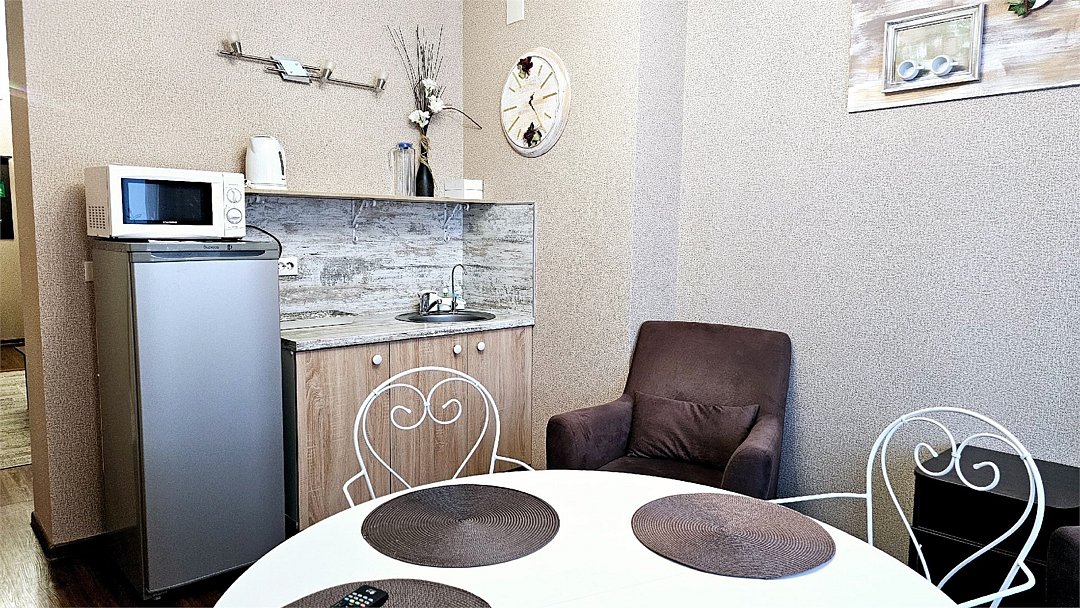 Делюкс 4-местный 3-комнатный Евро (корпус 4)