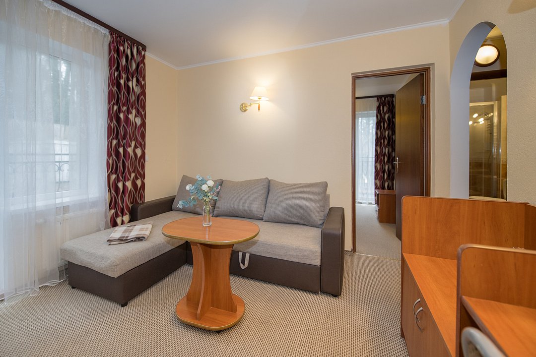 Стандартный Полулюкс 2-местный 2-комнатный (№ 2,6)