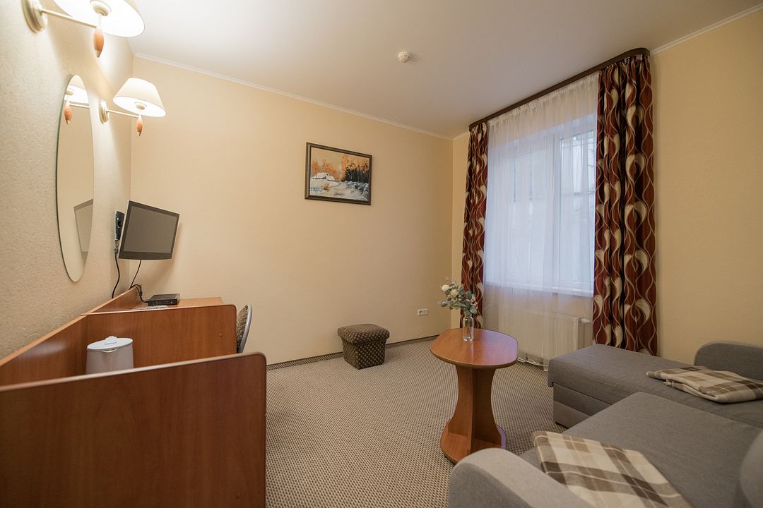 Стандартный Полулюкс 2-местный 2-комнатный (№ 2,6)