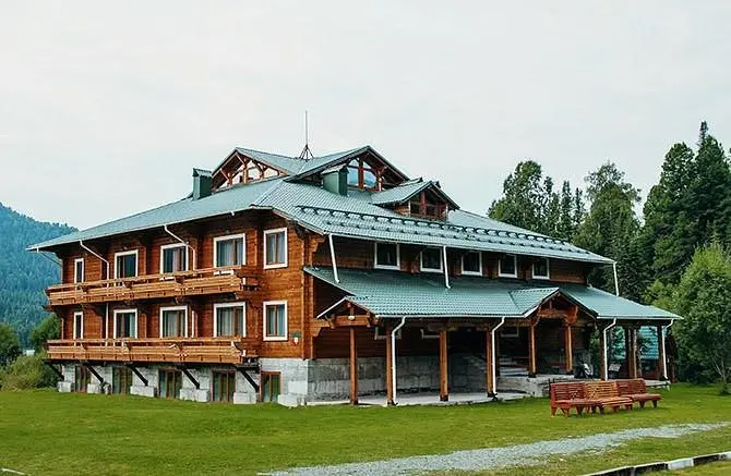 База отдыха Алтын-Кёль, село Артыбаш, Горный Алтай (Республика Алтай)