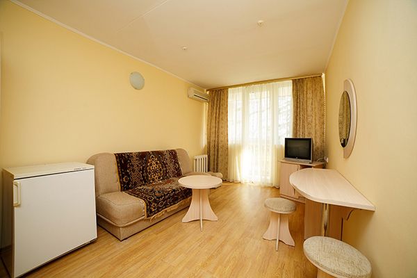 Стандартный 2-местный 2-комнатный юг корпус 5 (4 категория)