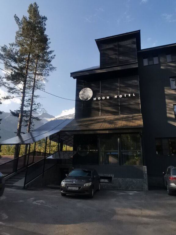 Отель Мун (Moon Hotel), Республика Кабардино-Балкария, Терскол Поляна Азау Байдаево