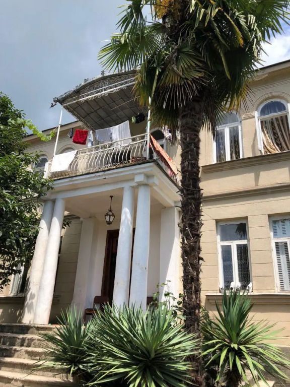 Частный дом В гостях у Заура, Сухум, Сухумский район