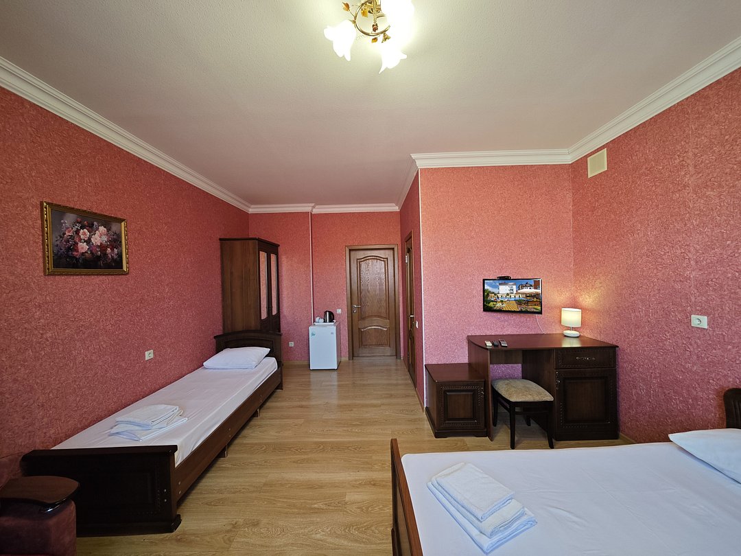 Семейный 4-местный