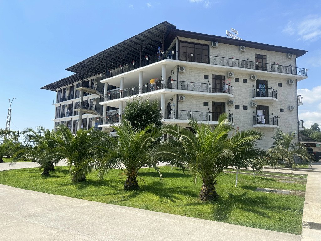 Отель Black Sea, Сухумский район, Сухум , Абхазия