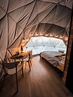 Купольный Глэмп, Глэмпинг Хеллоферма, Красный Партизан