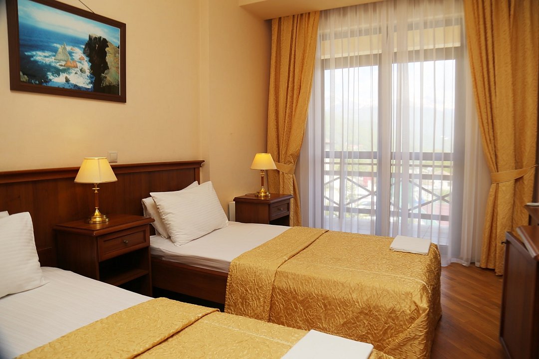 Стандартный 2-местный (TWIN с балконом, корпус 5)