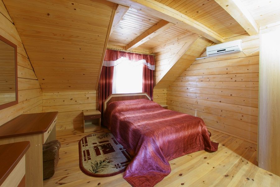 Номер 2-местный 2-комнатный (деревянный коттедж, 2 этаж)
