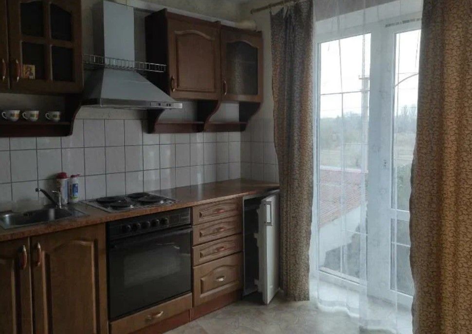 Студио 6-местный 1-комнатный