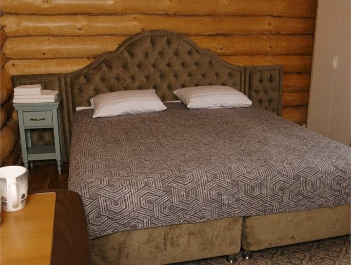 Домик-сруб 4-местный (Семейный)